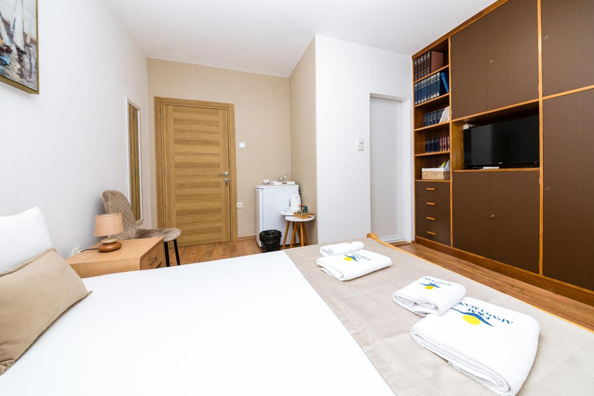 Apartmani F&M Kotor Eksteriør bilde