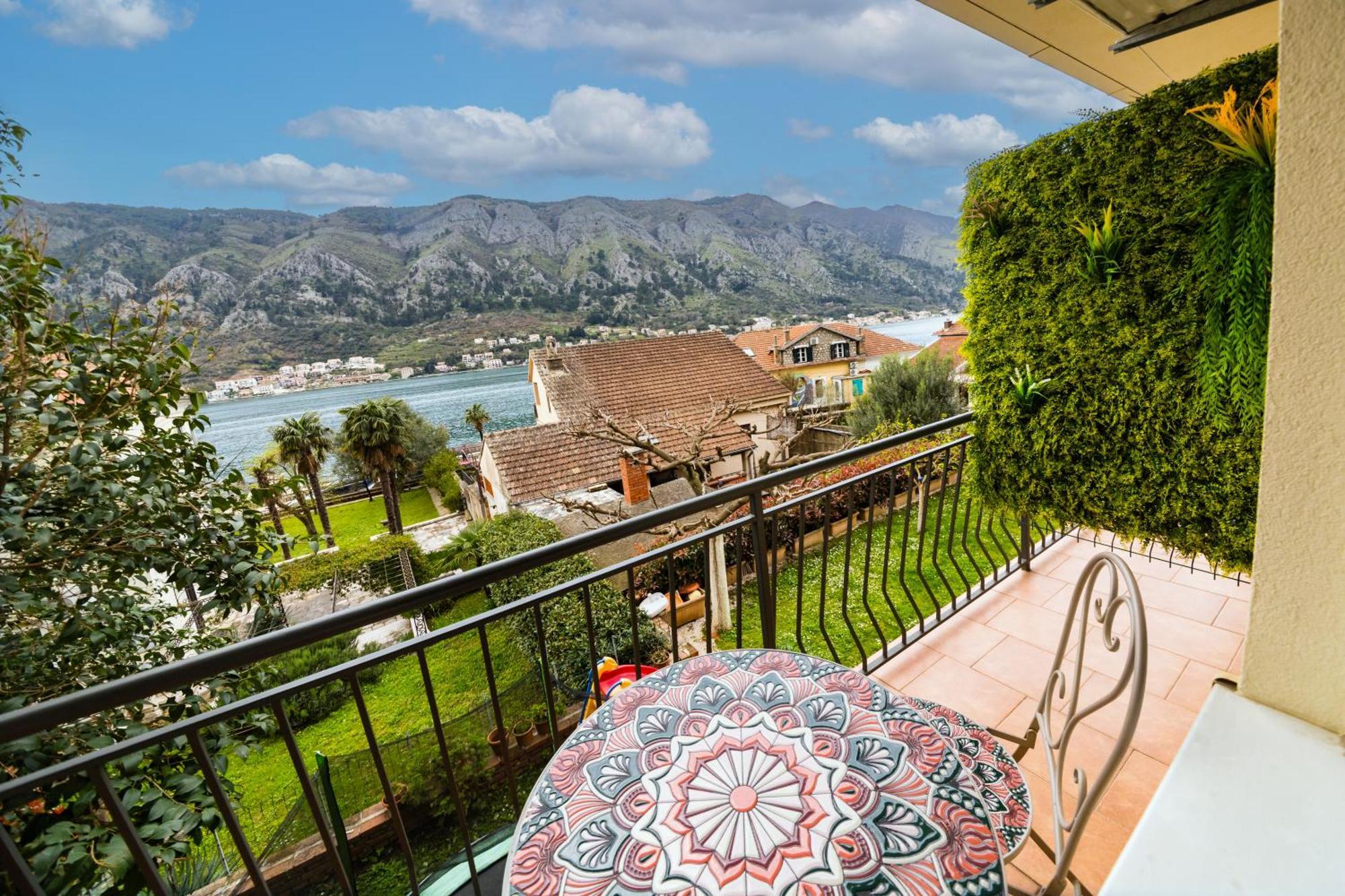 Apartmani F&M Kotor Eksteriør bilde